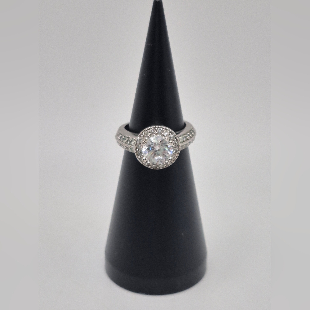Elegant Stunning Sterling Silver Halo Pave Crystals & CZ Ring.  Size 6. "PD"